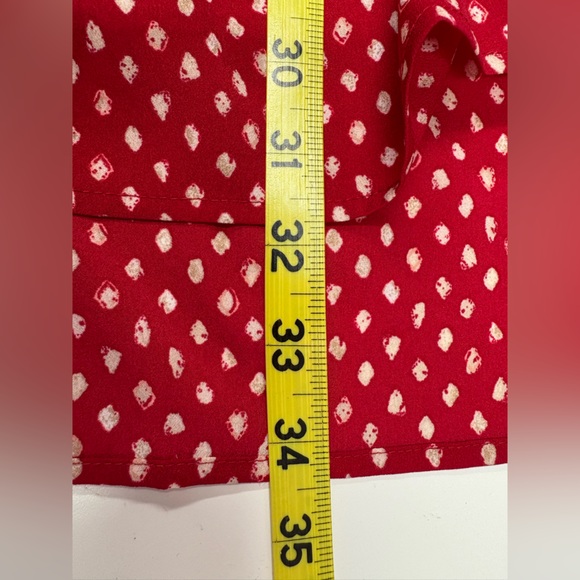 CROFT & BARROW Cut off sleeve blouse - Picture 9 of 10